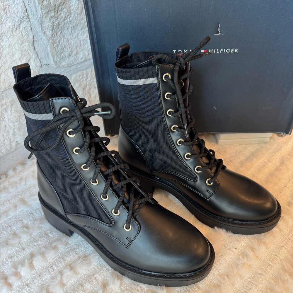 Tommy Hilfiger Black Lace-Up Combat Boots (Women)